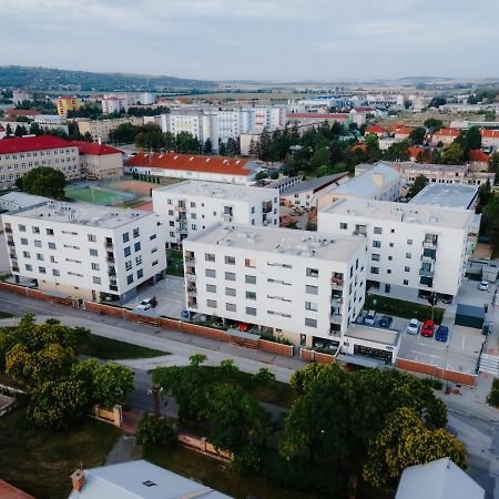 Stresny Aparman Pri Mlyne Apartment Skalica Ngoại thất bức ảnh